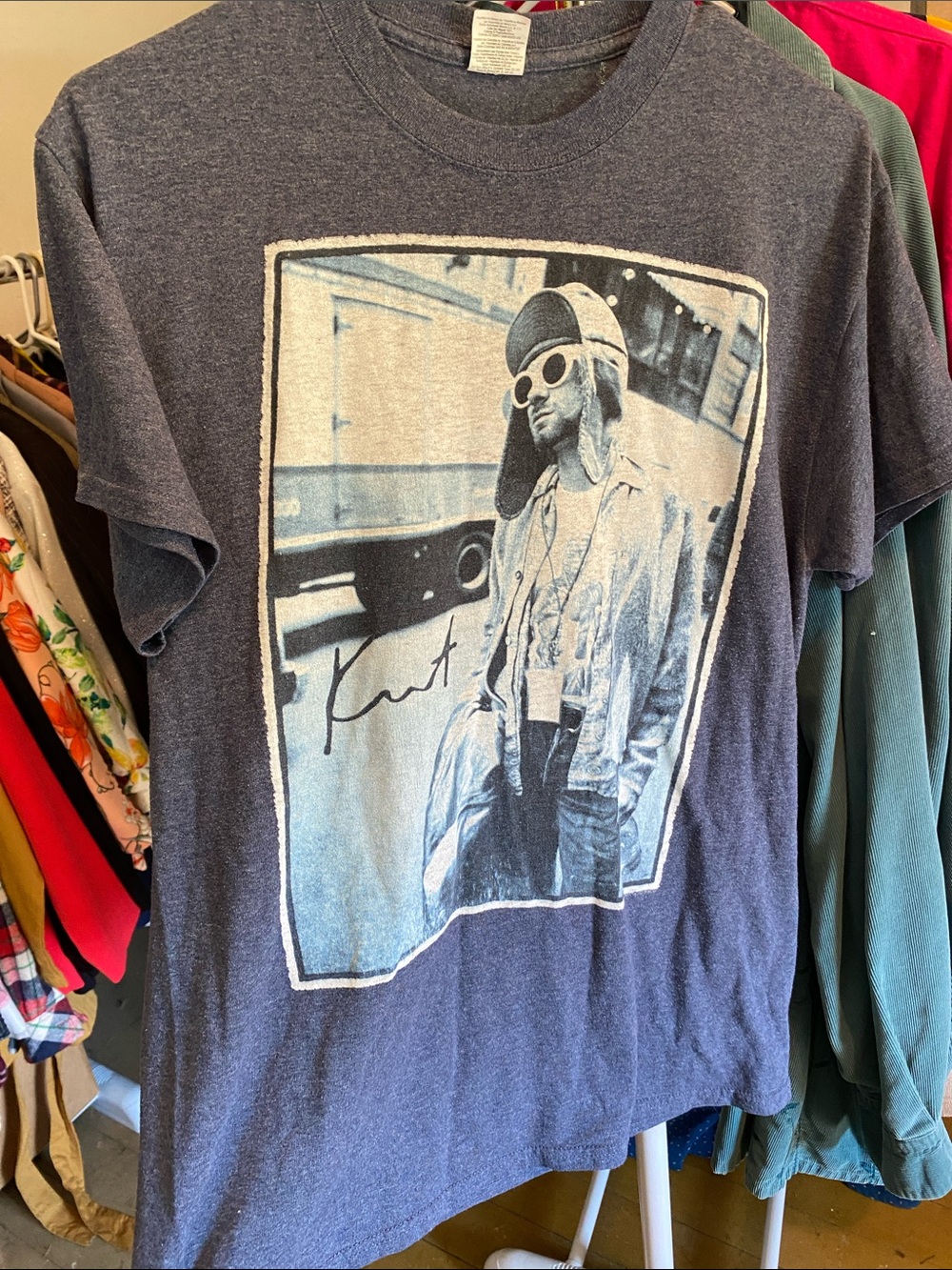 Kurt Cobain short sleeve graphic tee